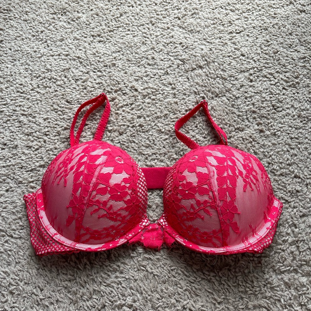 Victoria’s Secret bra